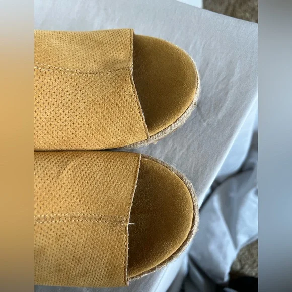 Torrid 9W Platform Espadrille Wedge Sandals - Picture 6 of 13